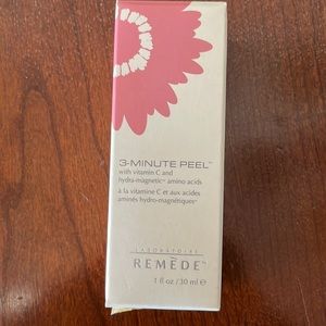 🚪NEW Remede 3 minute peel with vitamin C and amino acids